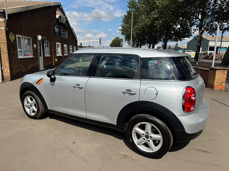 MINI Countryman 1.6 One D Euro 5 (s/s) 5dr 5dr Manual 2026