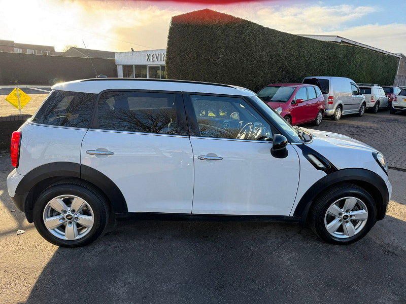 MINI Countryman 1.6L Cooper D SUV 5dr Diesel Manual Euro 6 (112 bhp) 5dr Manual 2026