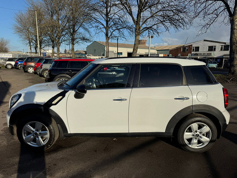 MINI Countryman 1.6L Cooper D SUV 5dr Diesel Manual Euro 6 (112 bhp) 5dr Manual 2026