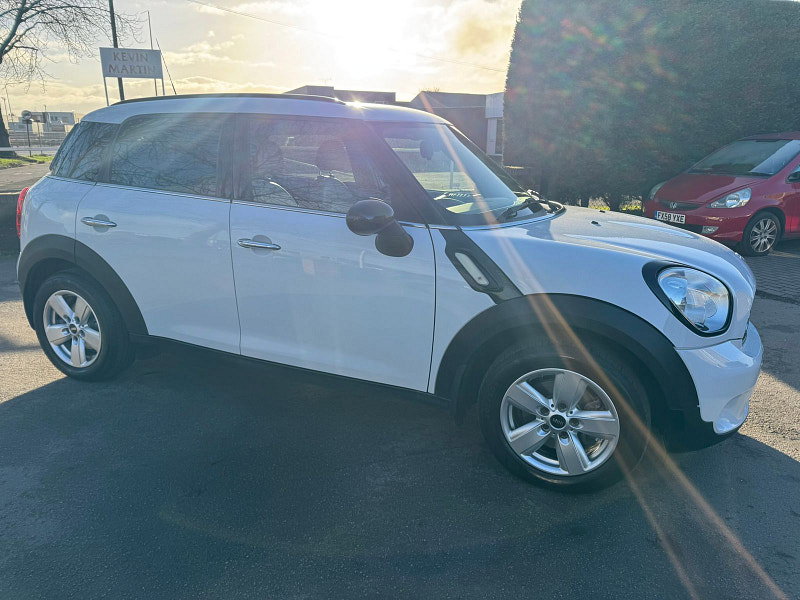 MINI Countryman 1.6L Cooper D SUV 5dr Diesel Manual Euro 6 (112 bhp) 5dr Manual 2026