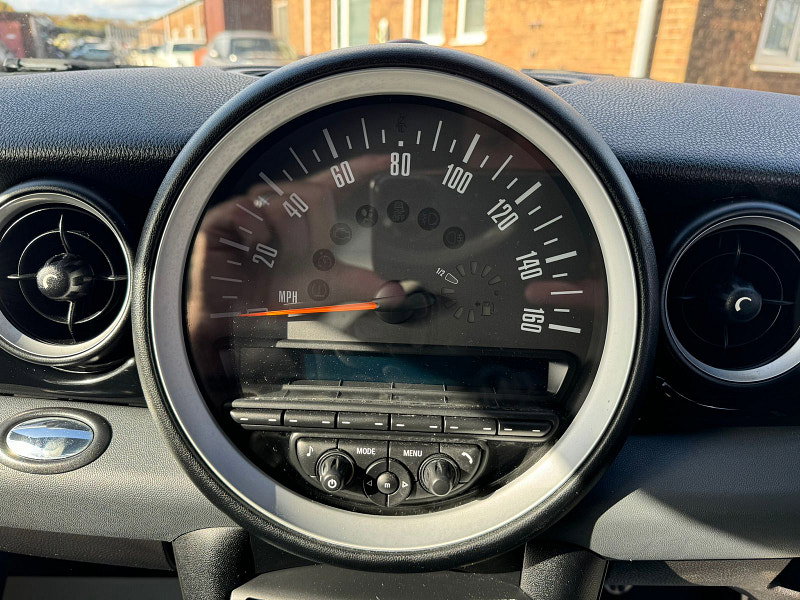 MINI Coupe 1.6L JOHN COOPER WORKS Coupe 3dr Petrol Manual Euro 5 (208 bhp) 3dr Manual 2026