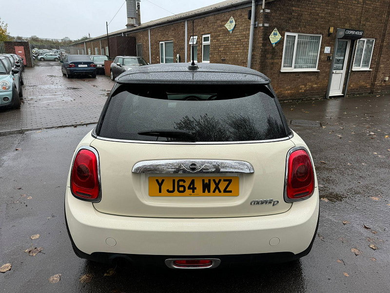 MINI Hatch 1.5L COOPER D Hatchback 3dr Diesel Manual Euro 5 (114 bhp) 3dr Manual 2026