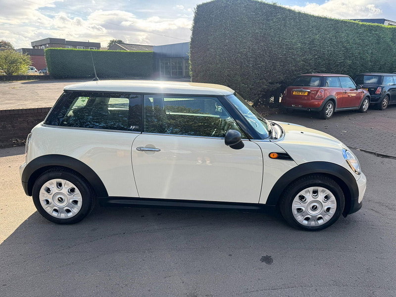 MINI Hatch 1.6 First Euro 6 3dr 3dr Manual 2026