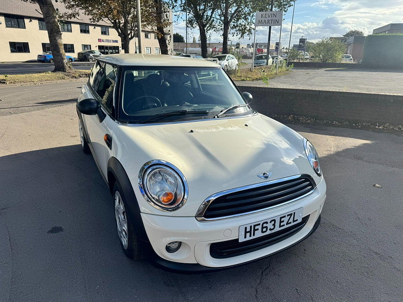 MINI Hatch 1.6 First Euro 6 3dr 3dr Manual 2026