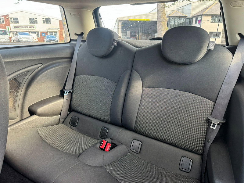 MINI Hatch 1.6 First Euro 6 3dr 3dr Manual 2026