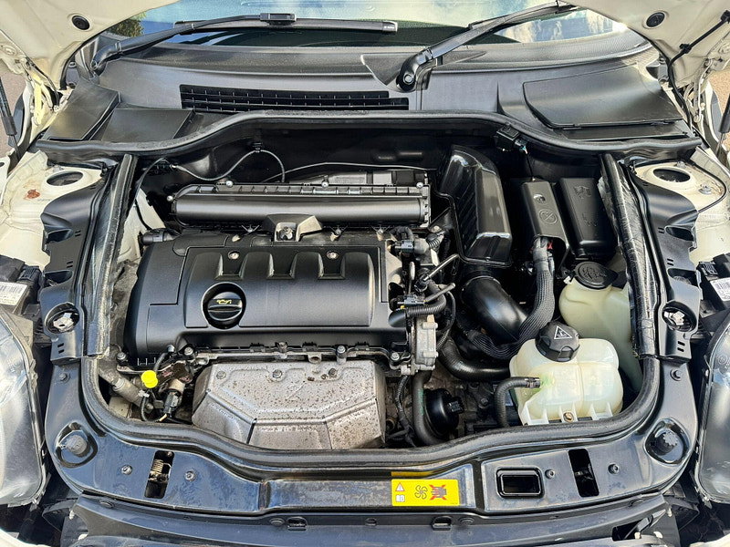 MINI Hatch 1.6 First Euro 6 3dr 3dr Manual 2026
