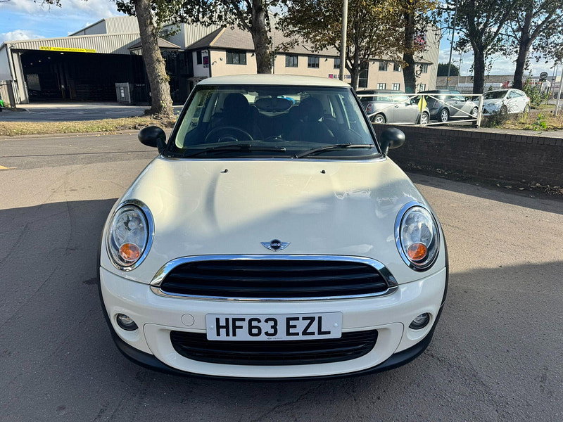 MINI Hatch 1.6 First Euro 6 3dr 3dr Manual 2026