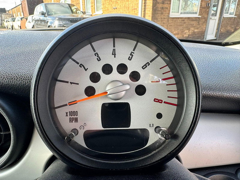 MINI Hatch 1.6 First Euro 6 3dr 3dr Manual 2026