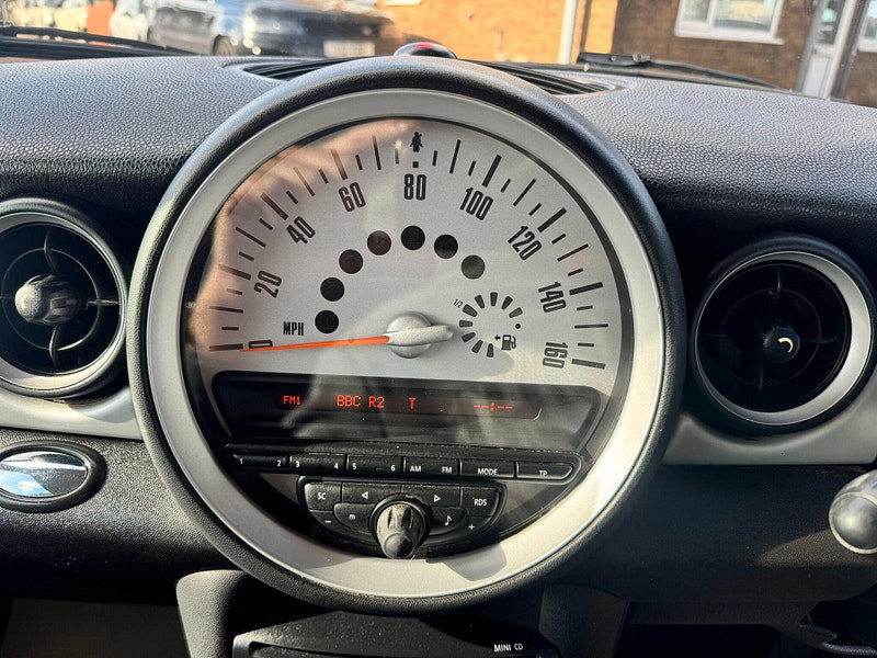 MINI Hatch 1.6 First Euro 6 3dr 3dr Manual 2026
