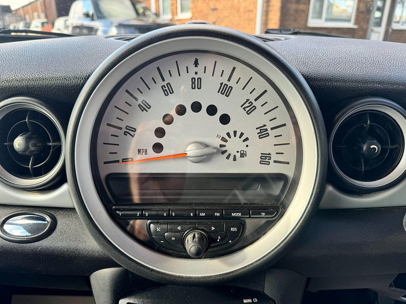 MINI Hatch 1.6 First Euro 6 3dr 3dr Manual 2026