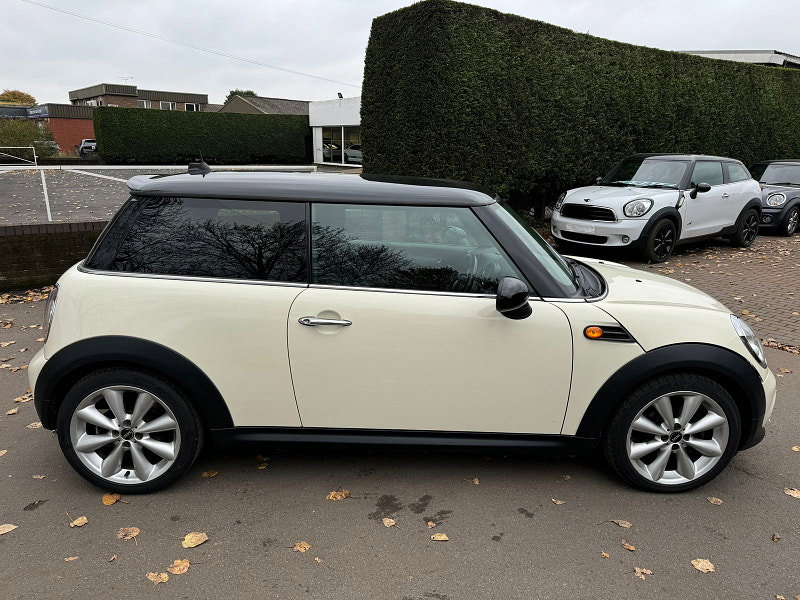 MINI Hatch 1.6L COOPER D Hatchback 3dr Diesel Manual Euro 5 (112 bhp) 3dr Manual 2026