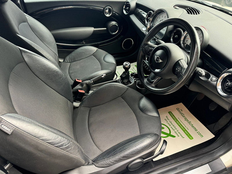 MINI Hatch 1.6L COOPER D Hatchback 3dr Diesel Manual Euro 5 (112 bhp) 3dr Manual 2026
