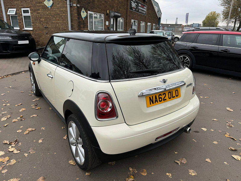 MINI Hatch 1.6L COOPER D Hatchback 3dr Diesel Manual Euro 5 (112 bhp) 3dr Manual 2026
