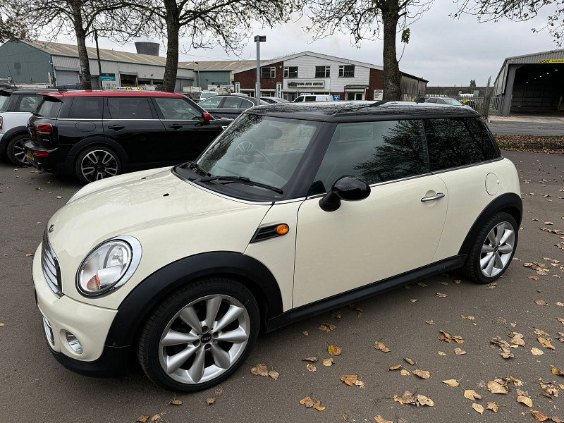 MINI Hatch 1.6L COOPER D Hatchback 3dr Diesel Manual Euro 5 (112 bhp) 3dr Manual 2026