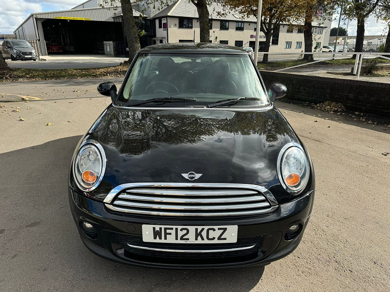 MINI Hatch 1.6L COOPER D Hatchback 3dr Diesel Manual Euro 5 (112 bhp) 3dr Manual 2026