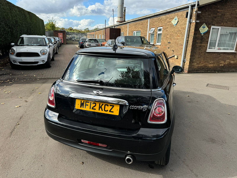 MINI Hatch 1.6L COOPER D Hatchback 3dr Diesel Manual Euro 5 (112 bhp) 3dr Manual 2026