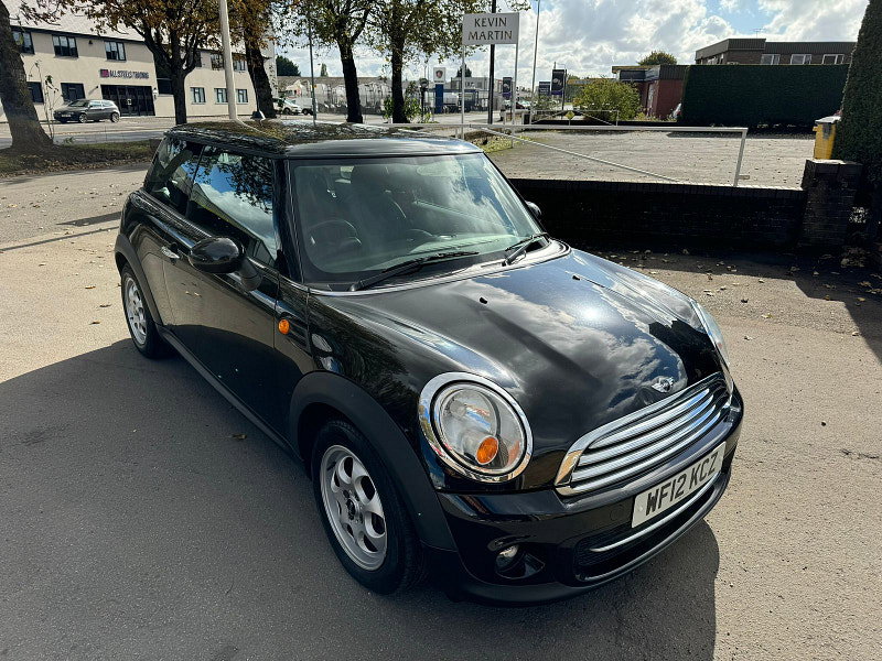 MINI Hatch 1.6L COOPER D Hatchback 3dr Diesel Manual Euro 5 (112 bhp) 3dr Manual 2026
