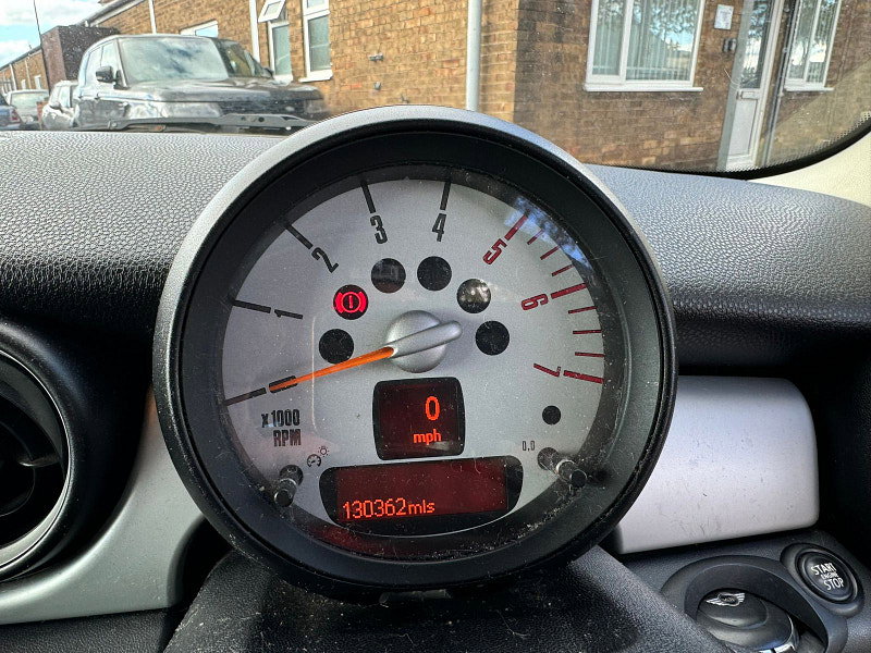 MINI Hatch 1.6L COOPER D Hatchback 3dr Diesel Manual Euro 5 (112 bhp) 3dr Manual 2026