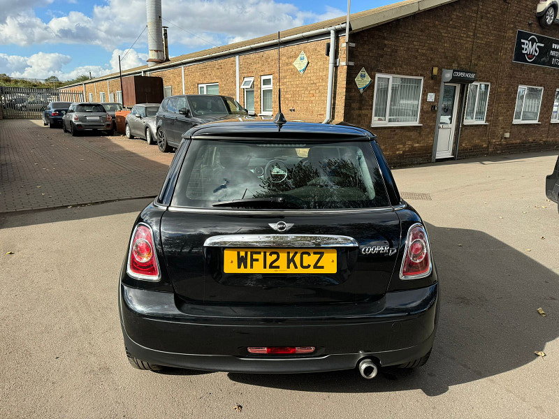 MINI Hatch 1.6L COOPER D Hatchback 3dr Diesel Manual Euro 5 (112 bhp) 3dr Manual 2026
