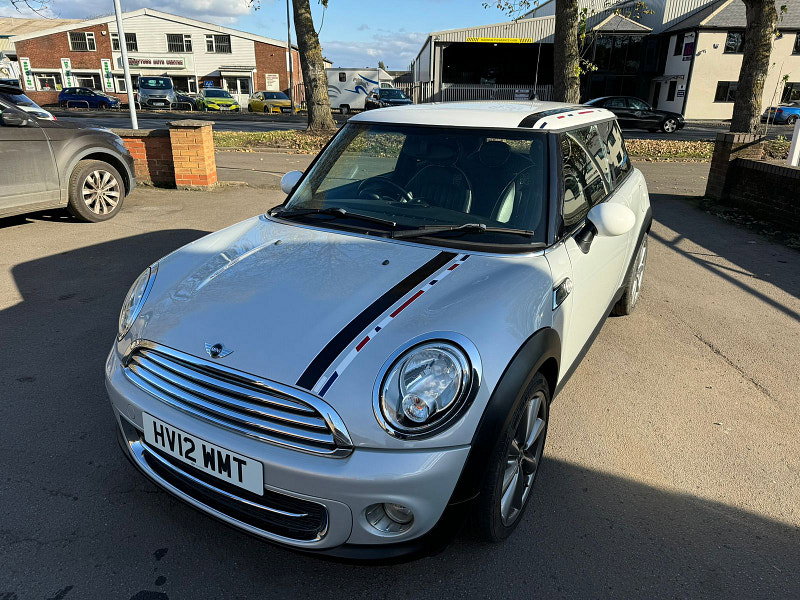 MINI Hatch 1.6L COOPER D LONDON 2012 EDITION Hatchback 3dr Diesel Manual Euro 5 (110 bhp) 3dr Manual 2026