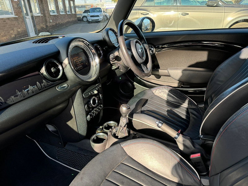 MINI Hatch 1.6L COOPER D LONDON 2012 EDITION Hatchback 3dr Diesel Manual Euro 5 (110 bhp) 3dr Manual 2026