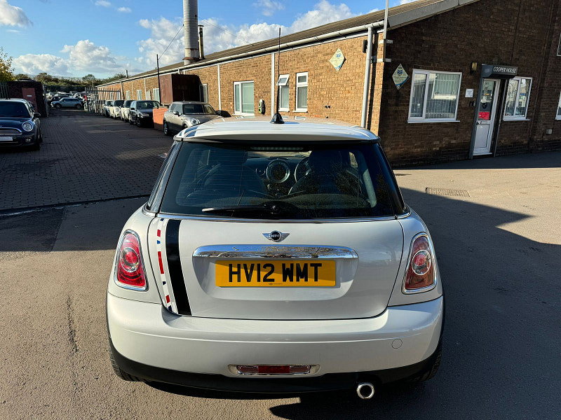 MINI Hatch 1.6L COOPER D LONDON 2012 EDITION Hatchback 3dr Diesel Manual Euro 5 (110 bhp) 3dr Manual 2026