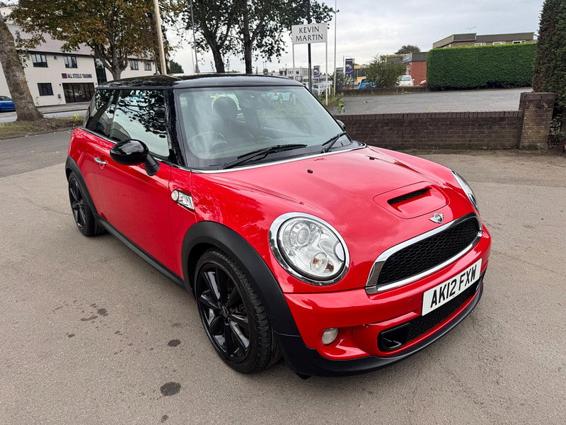 MINI Hatch 2.0 Cooper SD Euro 5 (s/s) 3dr 3dr Manual 2026