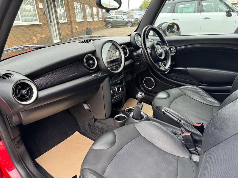 MINI Hatch 2.0 Cooper SD Euro 5 (s/s) 3dr 3dr Manual 2026