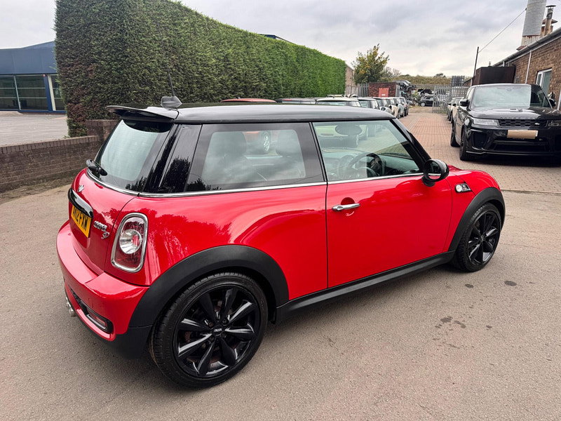 MINI Hatch 2.0 Cooper SD Euro 5 (s/s) 3dr 3dr Manual 2026