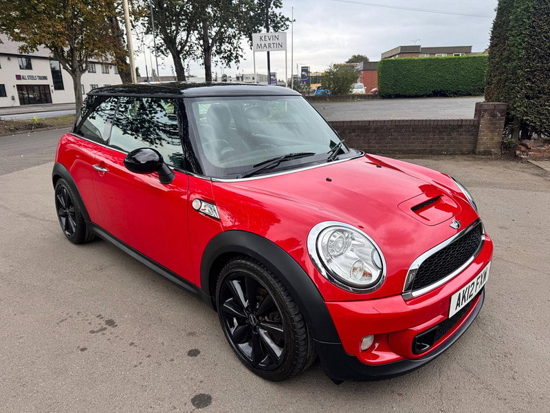 MINI Hatch 2.0 Cooper SD Euro 5 (s/s) 3dr 3dr Manual 2026