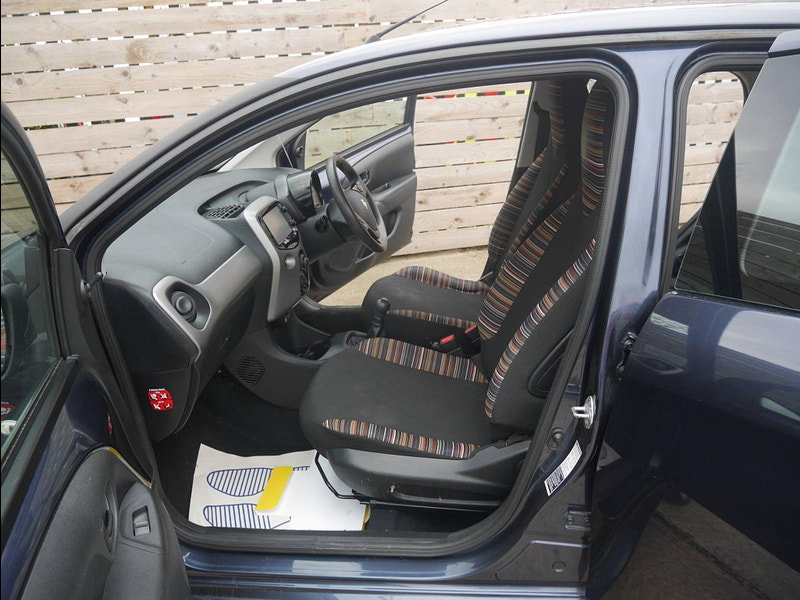 Citroen C1 1.0 VTi Feel Hatchback 5dr Petrol Manual Euro 5 (Euro 5) (68 ps) 5dr Manual 2026