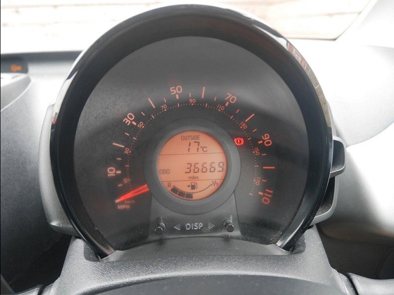 Citroen C1 1.0 VTi Feel Hatchback 5dr Petrol Manual Euro 5 (Euro 5) (68 ps) 5dr Manual 2026