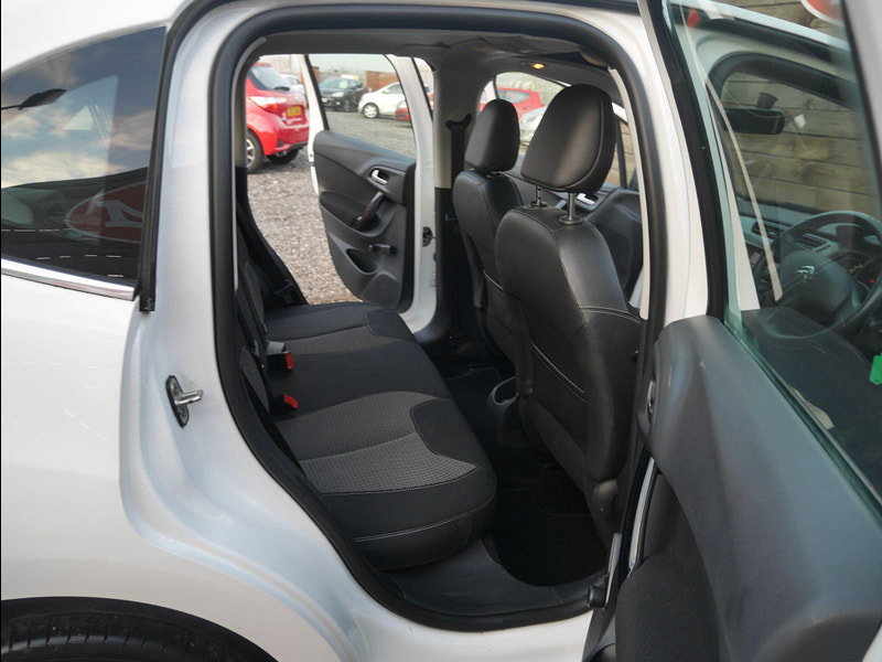 Citroen C3 1.2 VTi Selection Hatchback 5dr Petrol Manual Euro 5 (82 ps) 5dr Manual 2026