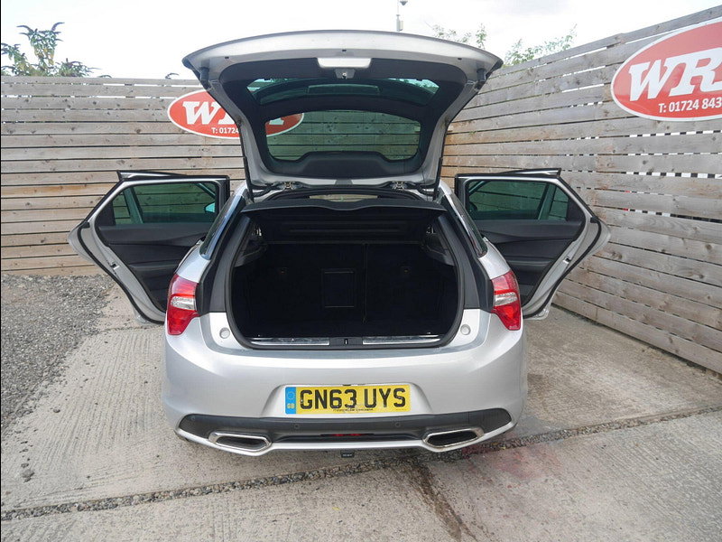 Citroen DS5 2.0 HDi DStyle Hatchback 5dr Diesel Manual Euro 5 (160 ps) 5dr Manual 2026