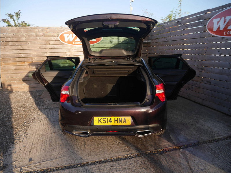 Citroen DS5 2.0 HDi DStyle Hatchback 5dr Diesel Manual Euro 5 (160 ps) 5dr Manual 2026