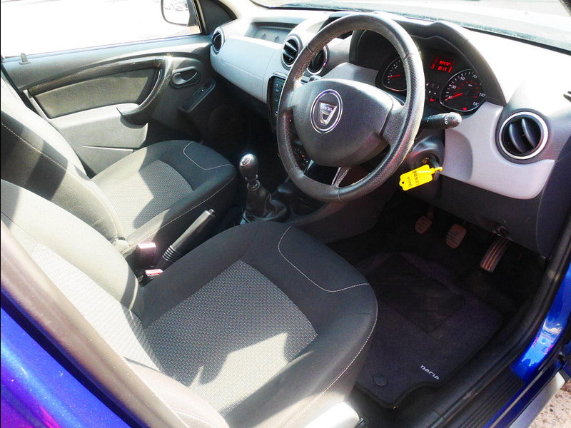 Dacia Duster 1.5 dCi Laureate Euro 5 5dr 5dr Manual 2026