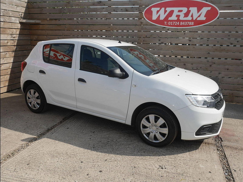 Dacia Sandero 0.9 TCe Essential Hatchback 5dr Petrol Manual Euro 6 (s/s) (90 ps) 5dr Manual 2026