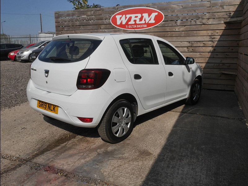 Dacia Sandero 0.9 TCe Essential Hatchback 5dr Petrol Manual Euro 6 (s/s) (90 ps) 5dr Manual 2026
