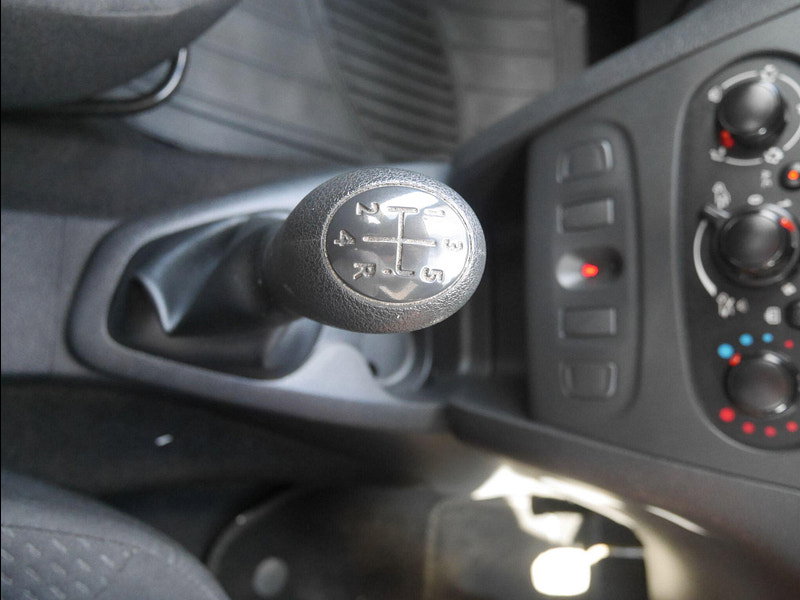 Dacia Sandero 0.9 TCe Essential Hatchback 5dr Petrol Manual Euro 6 (s/s) (90 ps) 5dr Manual 2026