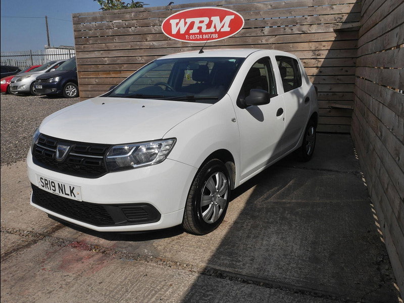 Dacia Sandero 0.9 TCe Essential Hatchback 5dr Petrol Manual Euro 6 (s/s) (90 ps) 5dr Manual 2026