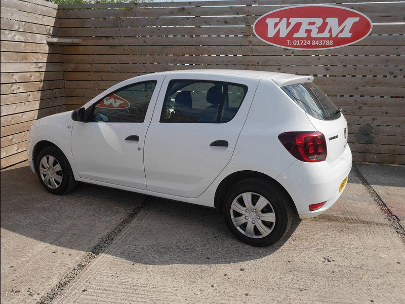 Dacia Sandero 0.9 TCe Essential Hatchback 5dr Petrol Manual Euro 6 (s/s) (90 ps) 5dr Manual 2026
