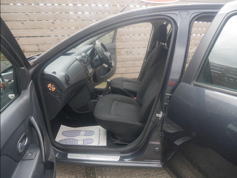 Dacia Sandero 0.9 TCe Laureate Hatchback 5dr Petrol Manual Euro 6 (s/s) (90 ps) 5dr Manual 2026
