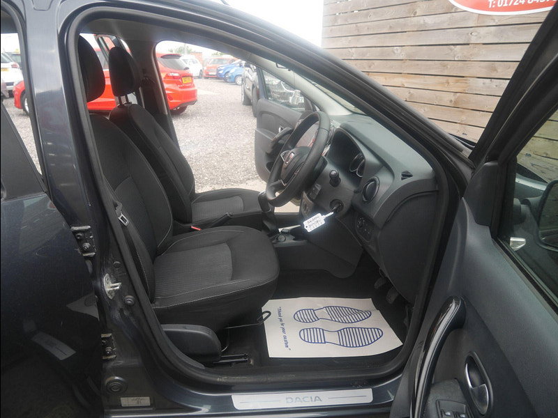 Dacia Sandero 0.9 TCe Laureate Hatchback 5dr Petrol Manual Euro 6 (s/s) (90 ps) 5dr Manual 2026