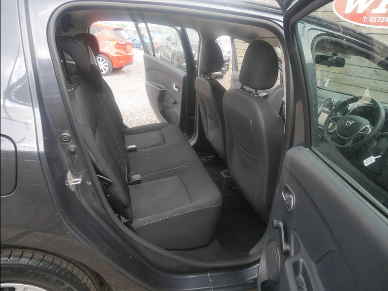 Dacia Sandero 0.9 TCe Laureate Hatchback 5dr Petrol Manual Euro 6 (s/s) (90 ps) 5dr Manual 2026