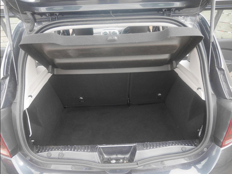 Dacia Sandero 0.9 TCe Laureate Hatchback 5dr Petrol Manual Euro 6 (s/s) (90 ps) 5dr Manual 2026