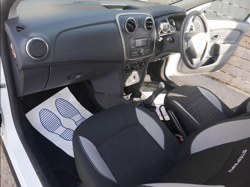 Dacia Sandero Stepway 0.9 TCe Ambiance Hatchback 5dr Petrol Manual Euro 5 (90 ps) 5dr Manual 2026