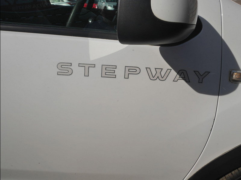 Dacia Sandero Stepway 0.9 TCe Ambiance Hatchback 5dr Petrol Manual Euro 5 (90 ps) 5dr Manual 2026