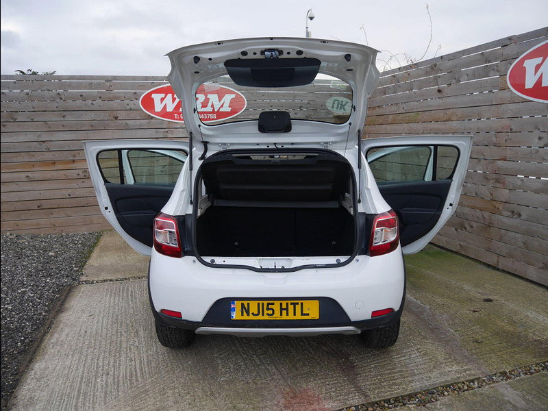 Dacia Sandero Stepway 0.9 TCe Ambiance Hatchback 5dr Petrol Manual Euro 5 (90 ps) 5dr Manual 2026