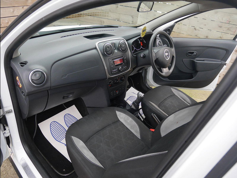 Dacia Sandero Stepway 0.9 TCe Ambiance Hatchback 5dr Petrol Manual Euro 5 (90 ps) 5dr Manual 2026