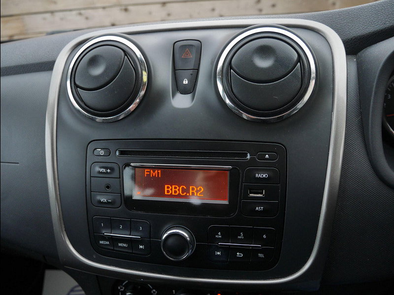 Dacia Sandero Stepway 0.9 TCe Ambiance Hatchback 5dr Petrol Manual Euro 5 (90 ps) 5dr Manual 2026
